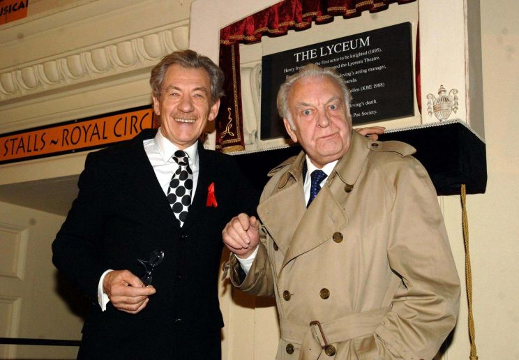 Donald Sinden