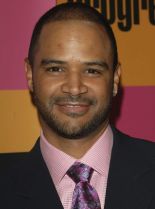 Dondre Whitfield