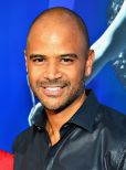 Dondre Whitfield