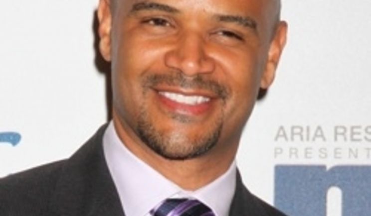 Dondre Whitfield