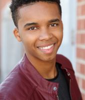 Donis Leonard Jr.