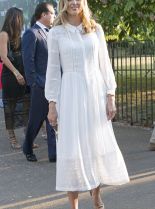 Donna Air photo