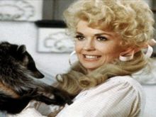 Donna Douglas