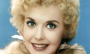 Donna Douglas