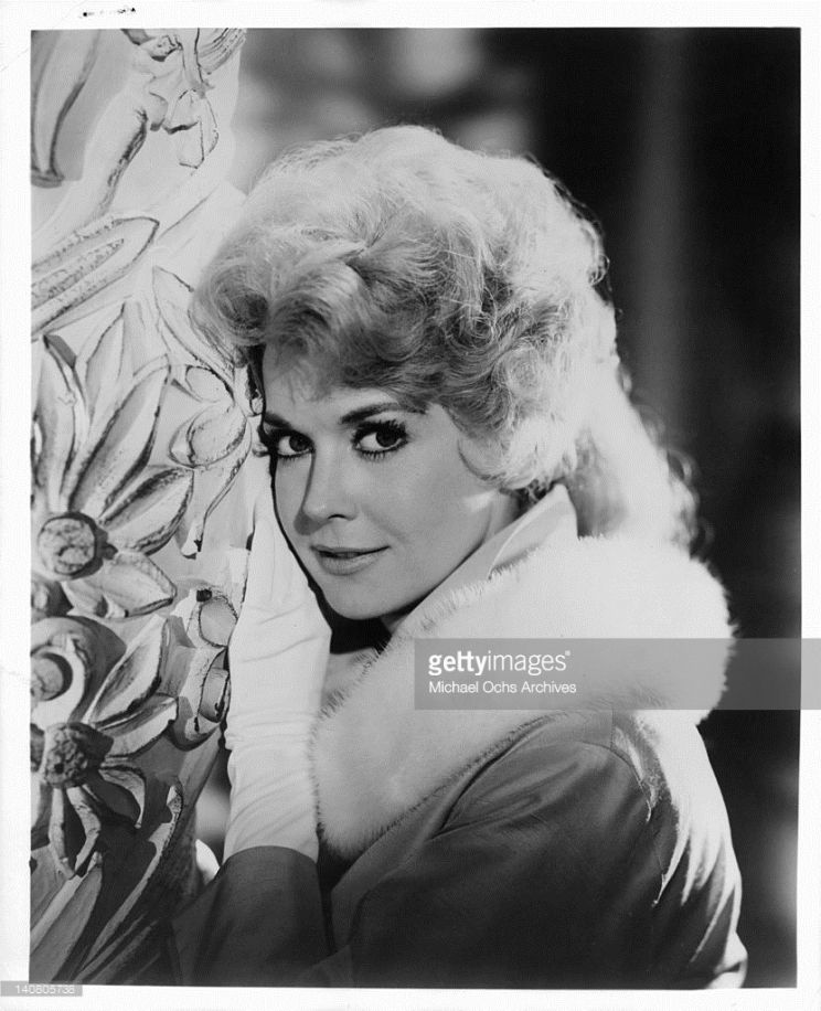 Donna Douglas