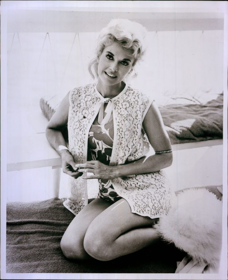 Donna Douglas