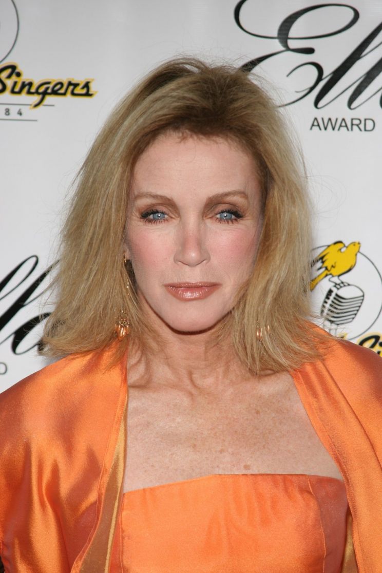 Donna Mills