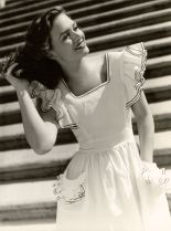 Donna Reed #457902 picture (Portrait Medium)