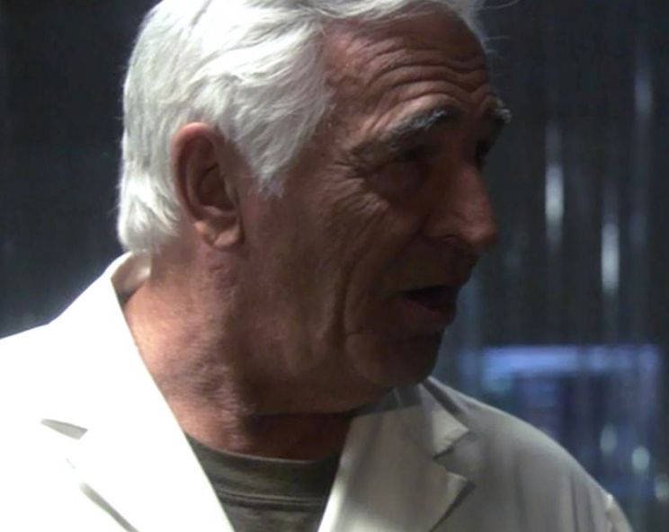 Donnelly Rhodes