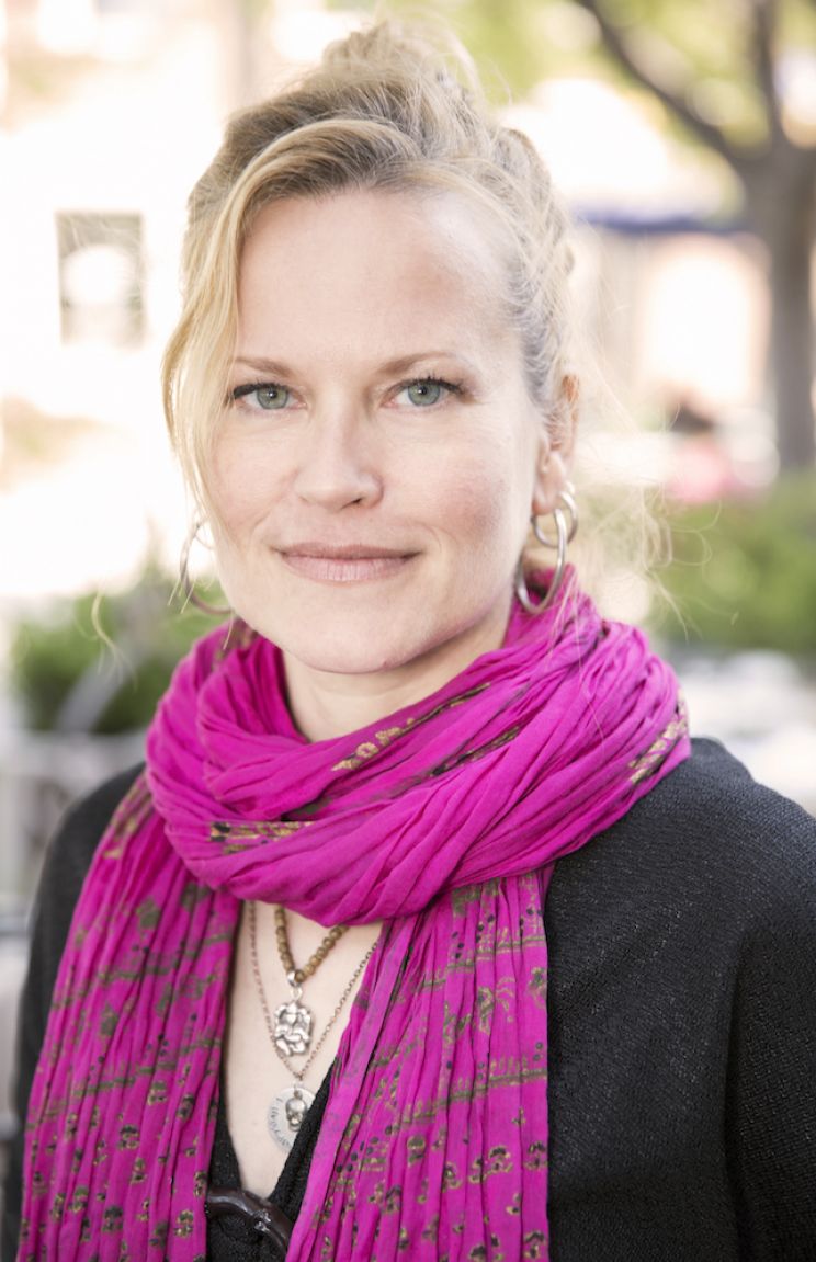 Dorie Barton