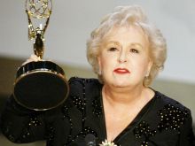 Doris Roberts