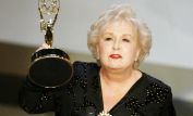 Doris Roberts