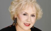 Doris Roberts