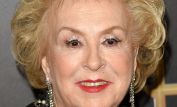 Doris Roberts