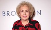 Doris Roberts