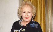 Doris Roberts