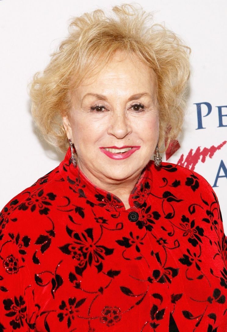 Doris Roberts