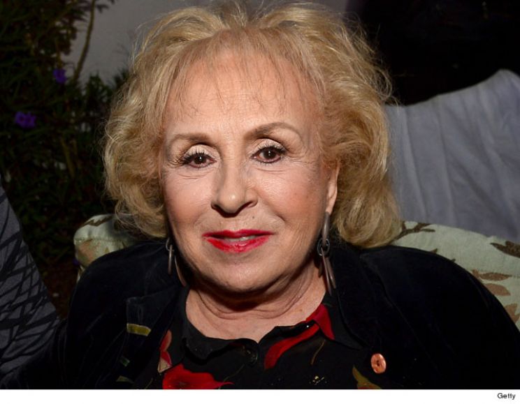 Doris Roberts