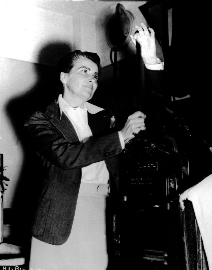 Dorothy Arzner