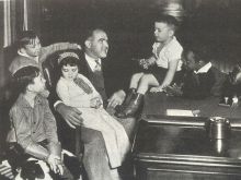 Dorothy DeBorba photo