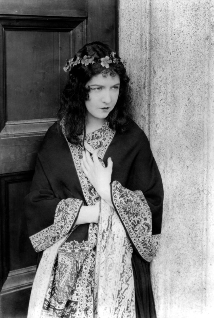 Dorothy Gish