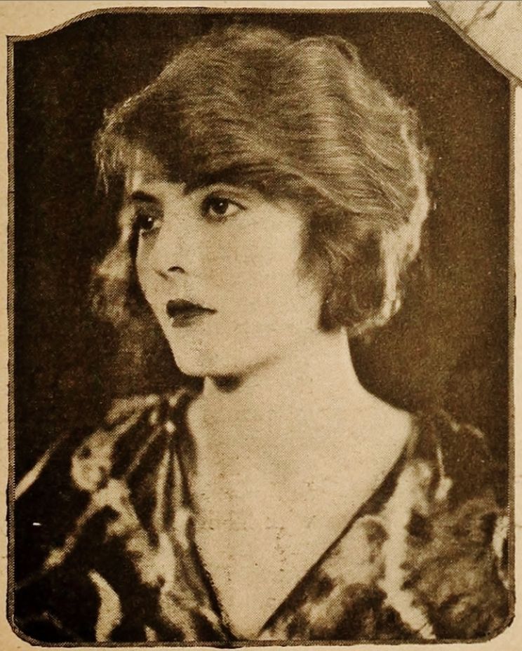 Dorothy Mackaill