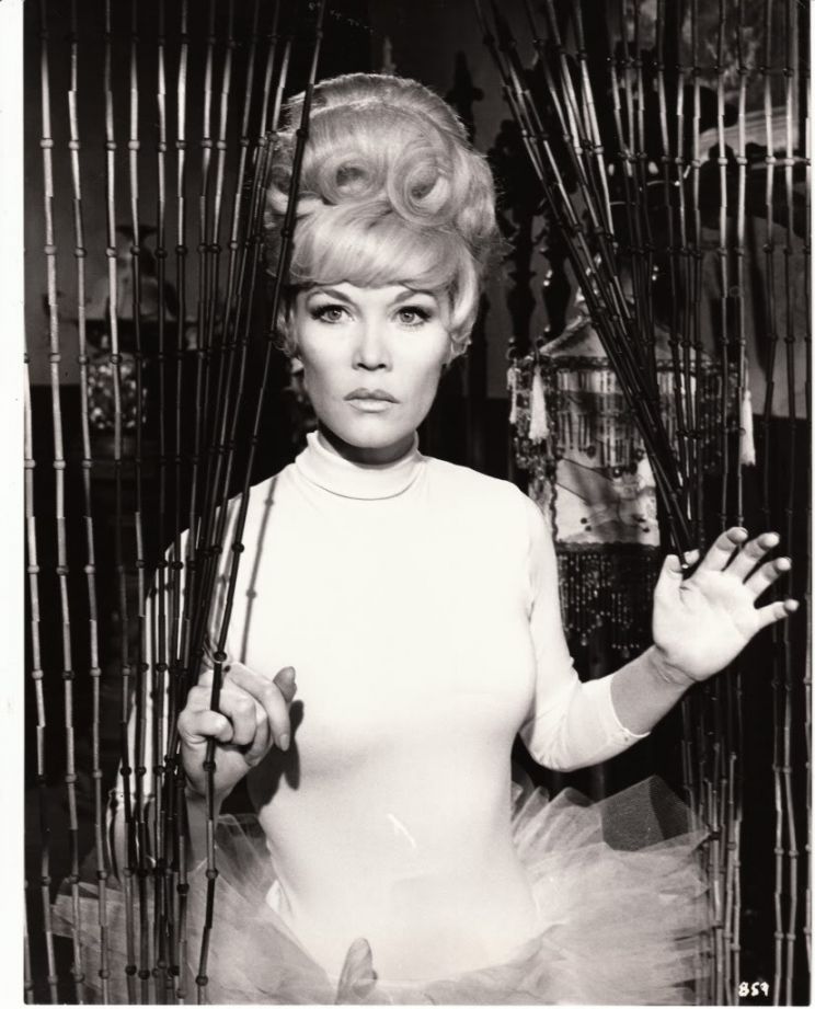 Dorothy Provine