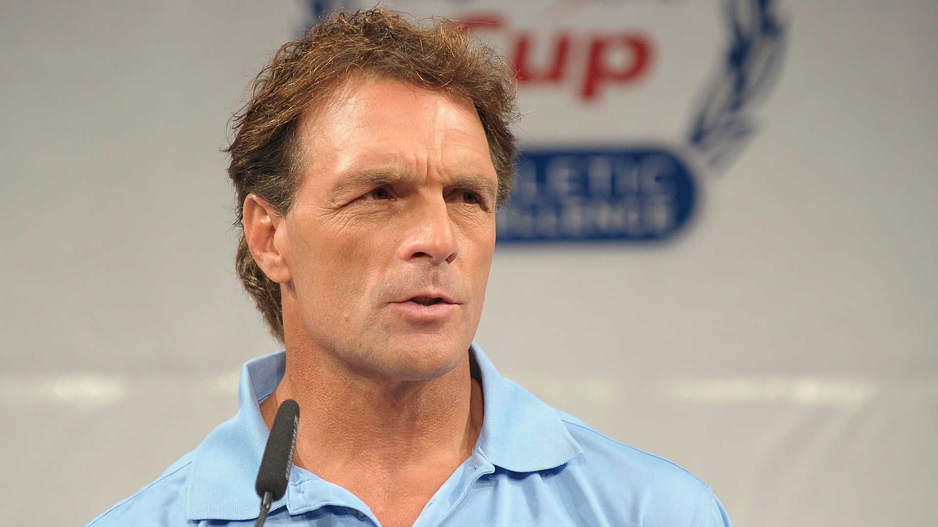 Pictures of Doug Flutie
