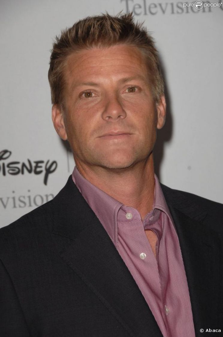 Doug Savant