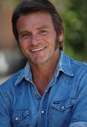 Douglas Bennett