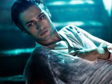 Douglas Booth