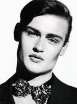 Douglas Booth photo