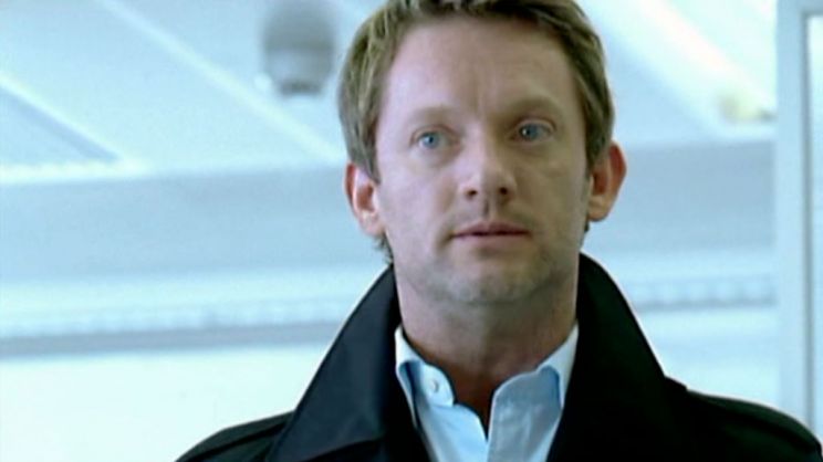 Douglas Henshall