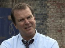 Douglas Hodge