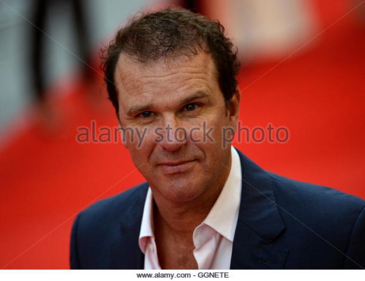 Douglas Hodge