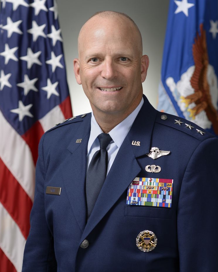 Douglas Robb