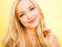 Dove Cameron