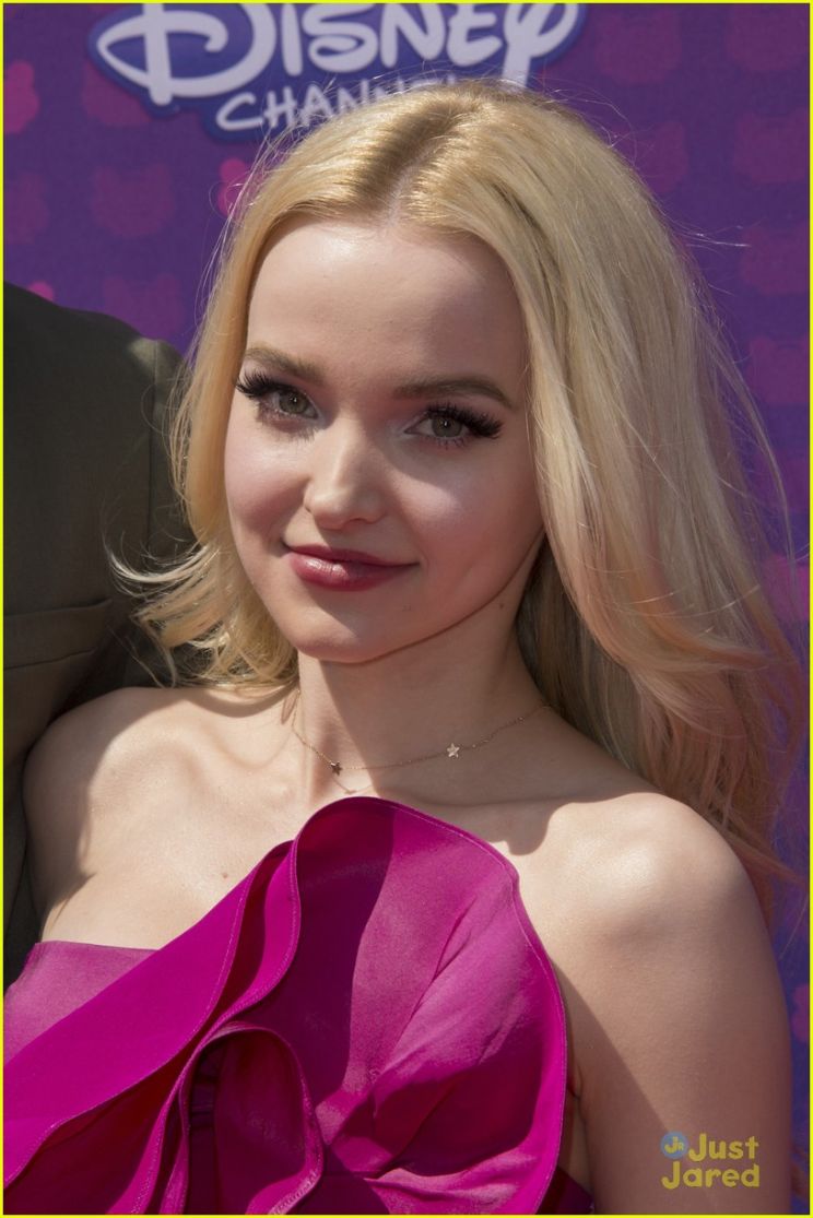 Dove Cameron