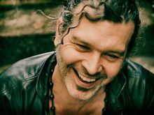 Doyle Bramhall II