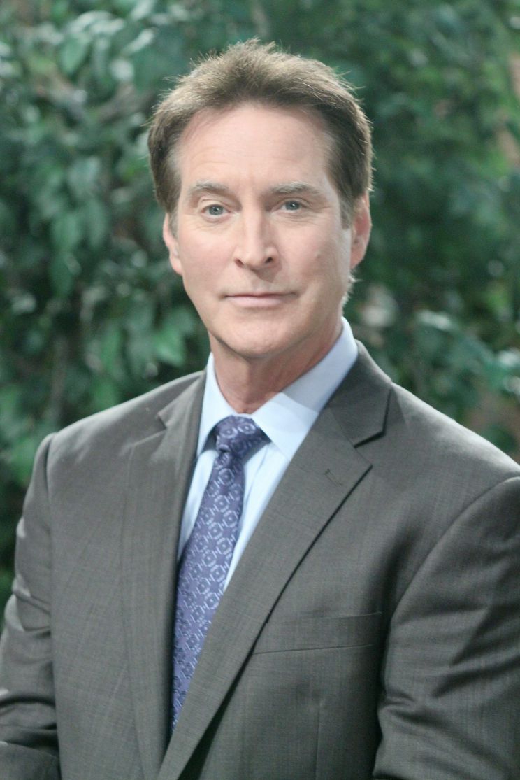 Drake Hogestyn