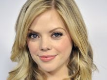 Dreama Walker