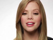 Dreama Walker