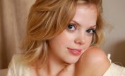 Dreama Walker