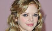 Dreama Walker