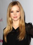 Dreama Walker