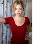 Dreama Walker