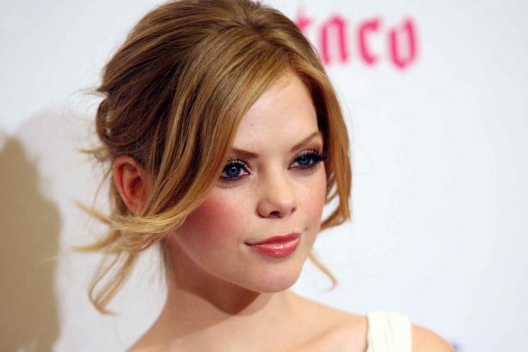 Dreama Walker