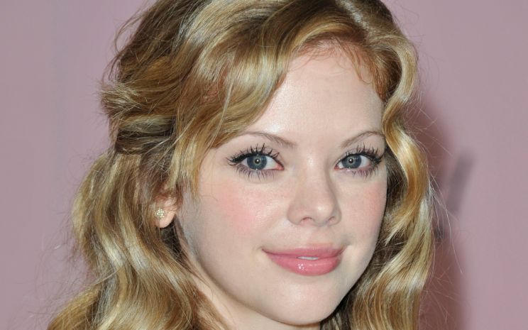 Dreama Walker