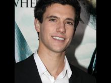 Drew Roy