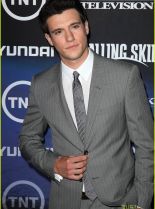 Drew Roy